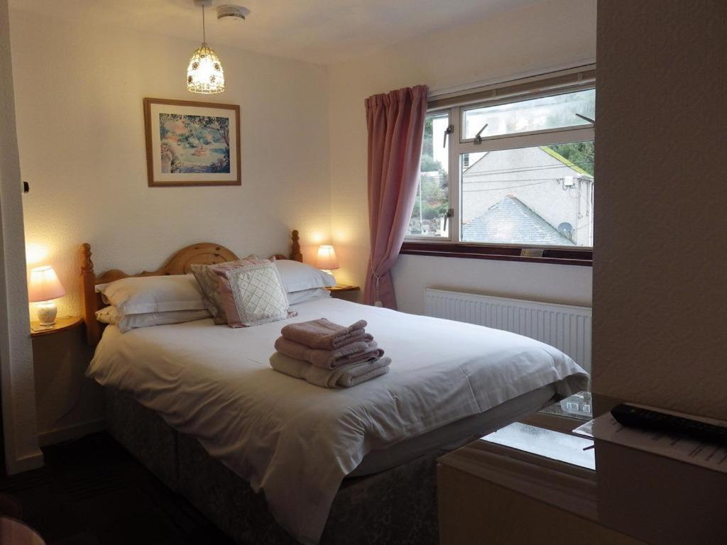 Little Harbour Guesthouse Looe Bagian luar foto